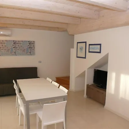 A Tranquil Getaway For Seven Guests In * Μπιμπιόνε