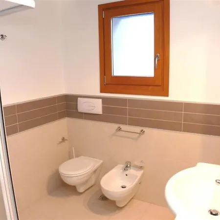 A Tranquil Getaway For Seven Guests In Apartman
