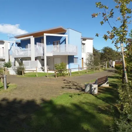Διαμέρισμα A Tranquil Getaway For Seven Guests In